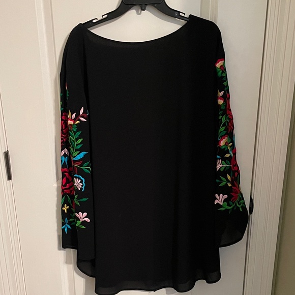 Roja Blouse - Picture 5 of 5